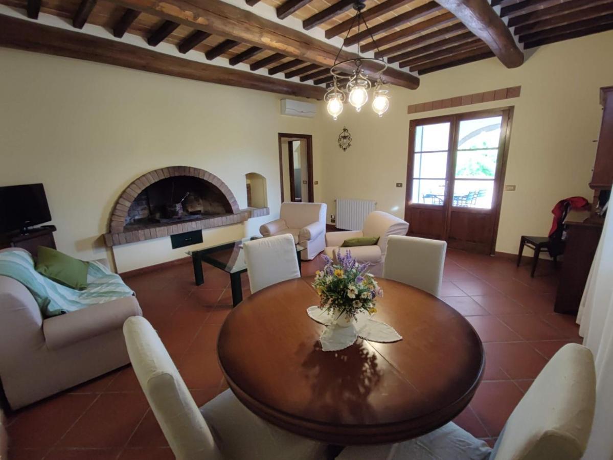 Agriturismo Casa Rossa Chianciano Terme Exterior foto
